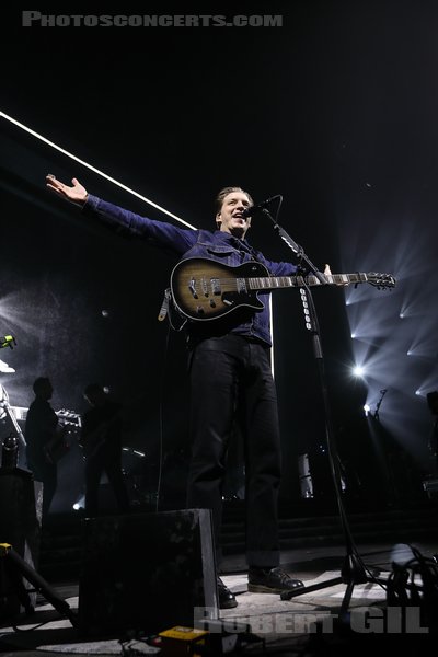 GEORGE EZRA - 2023-03-04 - BOULOGNE-BILLANCOURT - La Seine Musicale - George Ezra Barnett